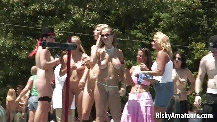 Küçük Asya üvey hd porn türk kardeş busted
