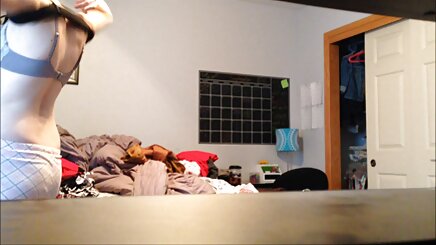Demiryolunda sarışın türk porno alt yazılı sikikleri